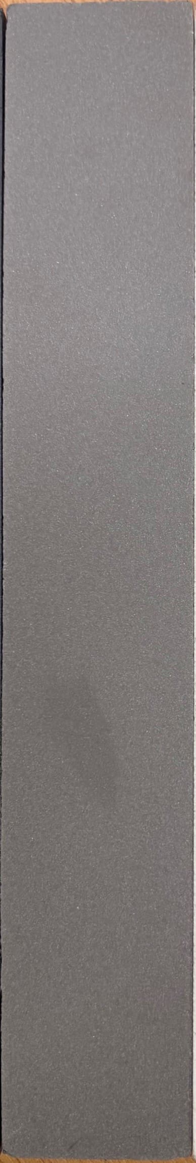 WINC CHARCOAL STRIP 2.5X15cm – EACH